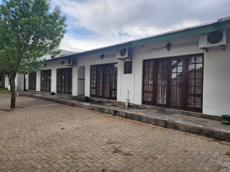 1 Bedroom Property for Sale in Willows Free State